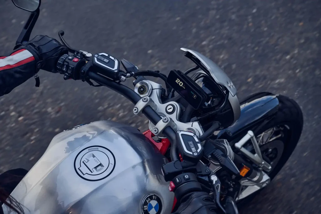 BMW R 12 nineT 6