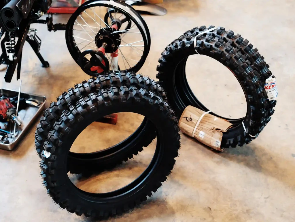 Vỏ xe không ruột – Tubeless PG1